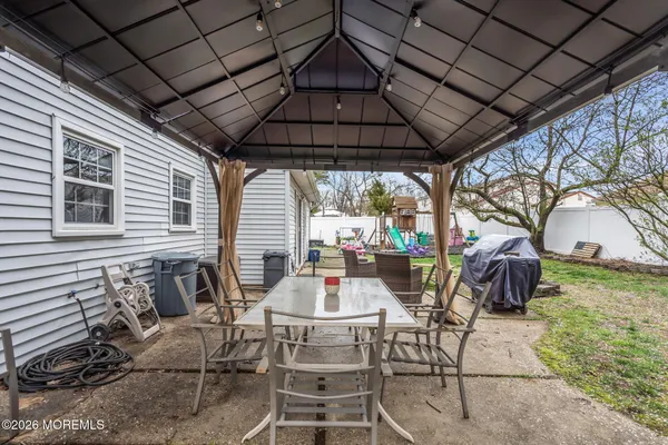 $639,000 | 24 Eric Drive, Howell, NJ 07731