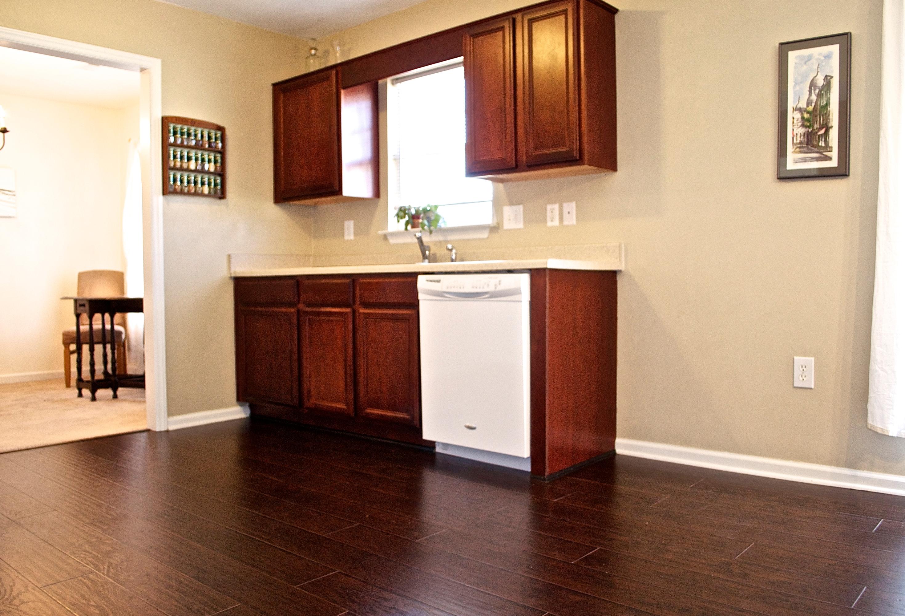 6806 Albert Road Roanoke, VA 24019 - Photo 12 of 48 Kitchen
