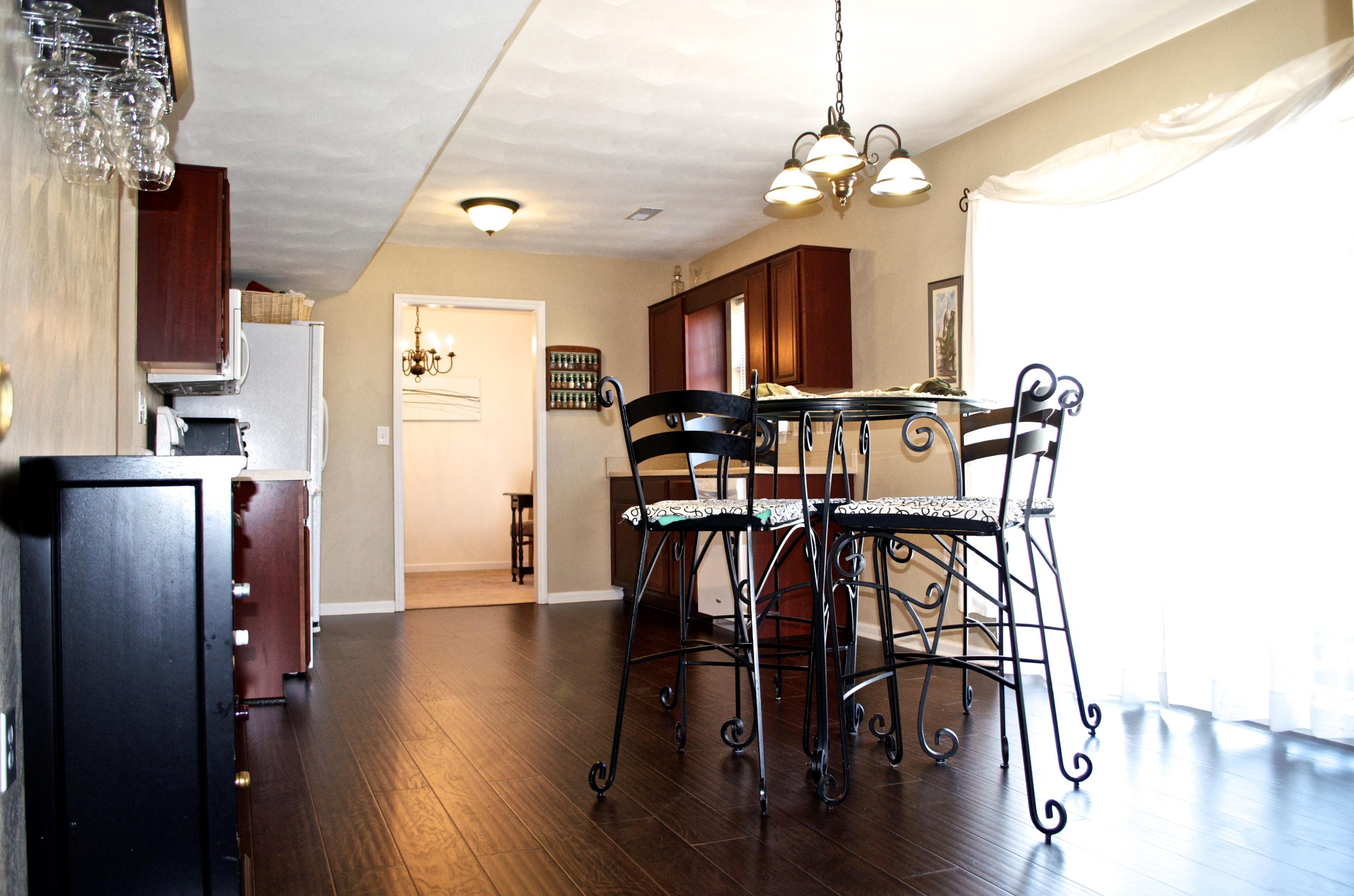 6806 Albert Road Roanoke, VA 24019 - Photo 13 of 48 Kitchen