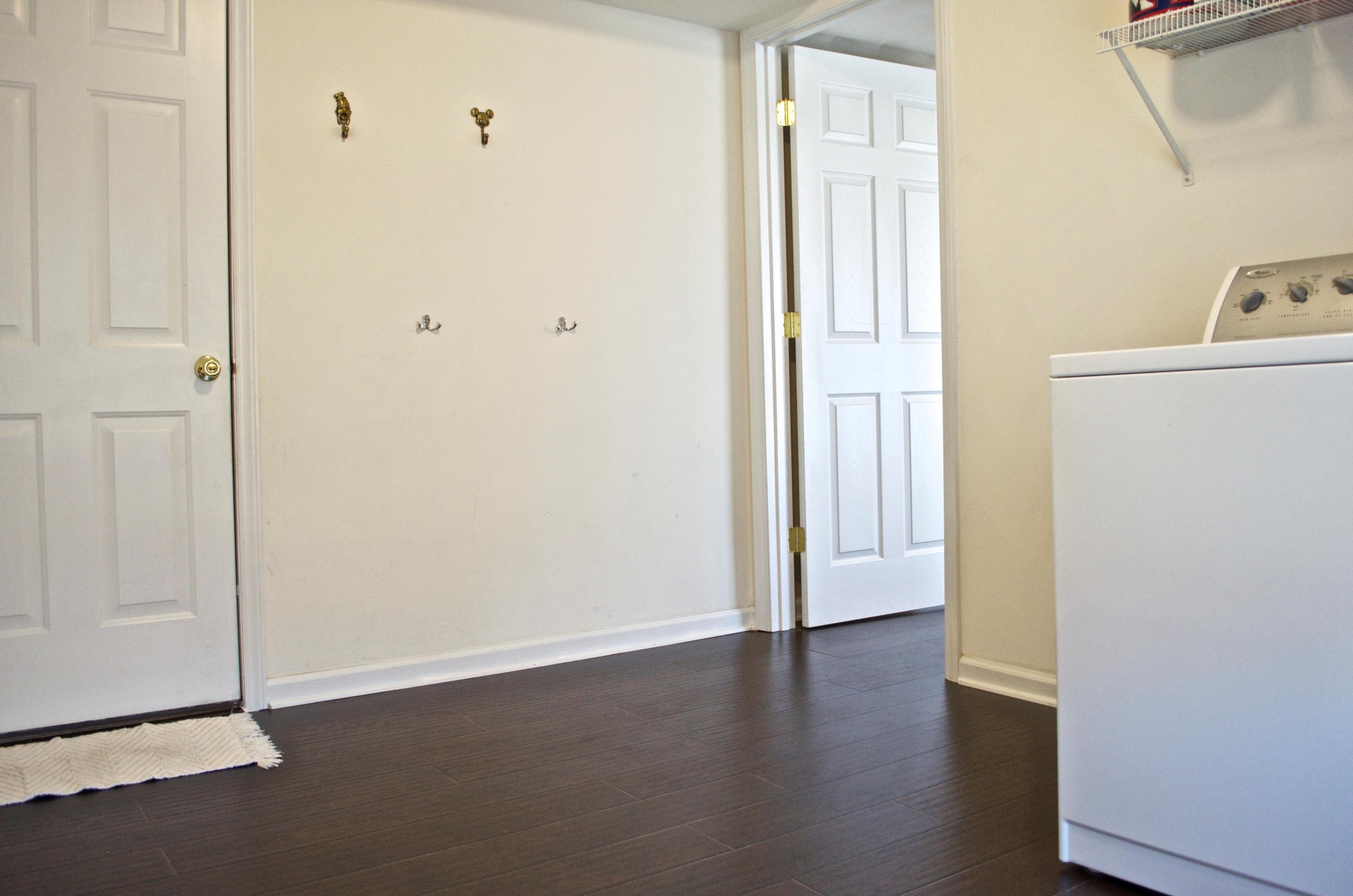 6806 Albert Road Roanoke, VA 24019 - Photo 24 of 48 Laundry_MudRoom