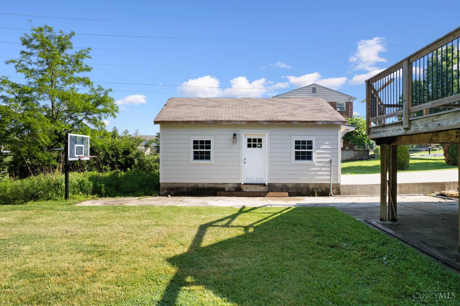 2183 8 Mile Road Cincinnati, OH 45244 - Photo 49 of 54