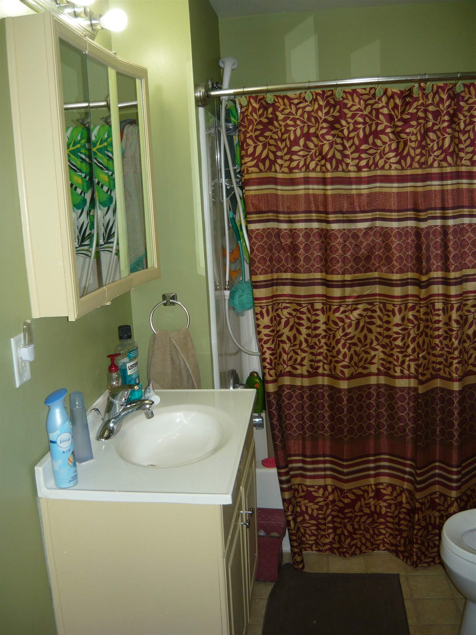512 North 5th Street Decatur, IN 46733 - Photo 13 of 22