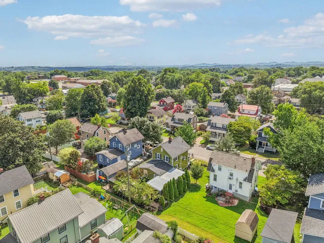 $2,600 | 805 Cleves Street, Old Hickory, TN 37138