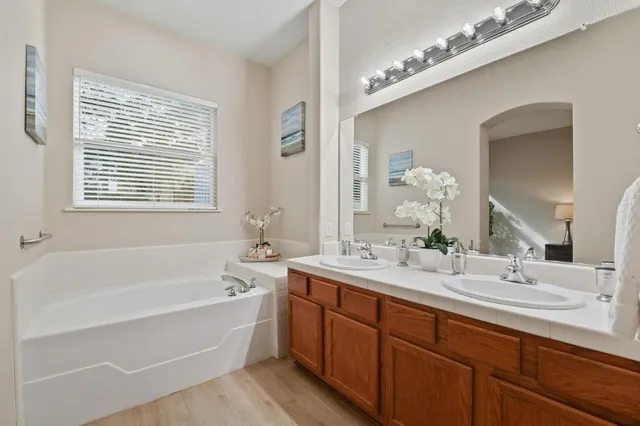 $925,000 | 2096 Mataro Way, San Jose, CA 95135