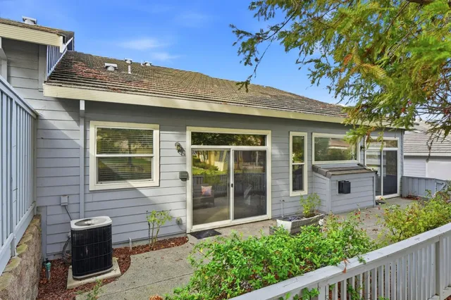 $925,000 | 2096 Mataro Way, San Jose, CA 95135