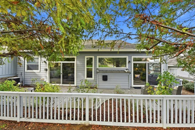 $925,000 | 2096 Mataro Way, San Jose, CA 95135