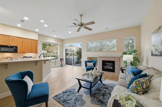 $925,000 | 2096 Mataro Way, San Jose, CA 95135