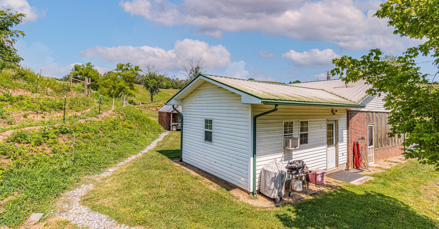 341 Launch Way Bybee, TN 37713 - Photo 31 of 31