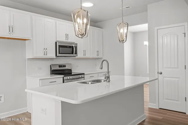 $459,976 | 249 Rough Rdg Trail, Unit 20, Aberdeen, NC 28315