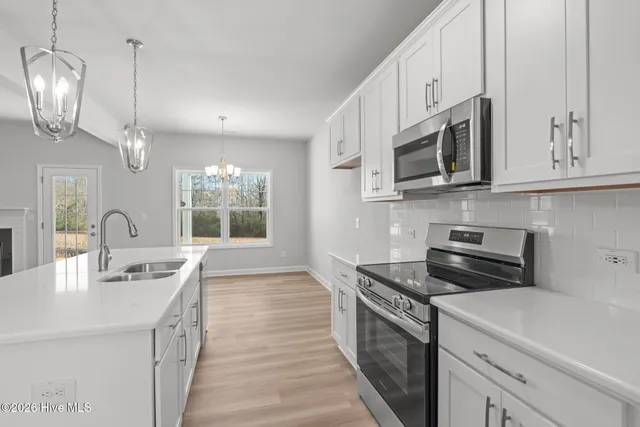 $459,976 | 249 Rough Rdg Trail, Unit 20, Aberdeen, NC 28315