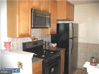 178 Tavistock Road Cherry Hill, NJ 08034 - Photo 4 of 7 Gallery Image 4