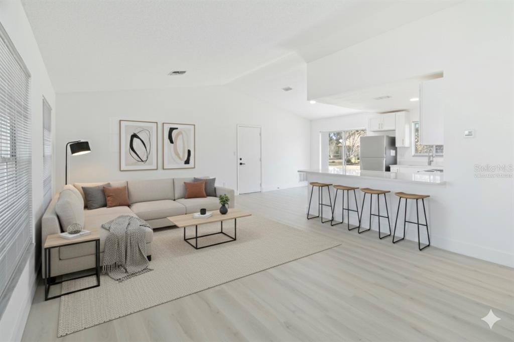 11407 Splitwood Lane Orlando, FL 32821 - Photo 4 of 21