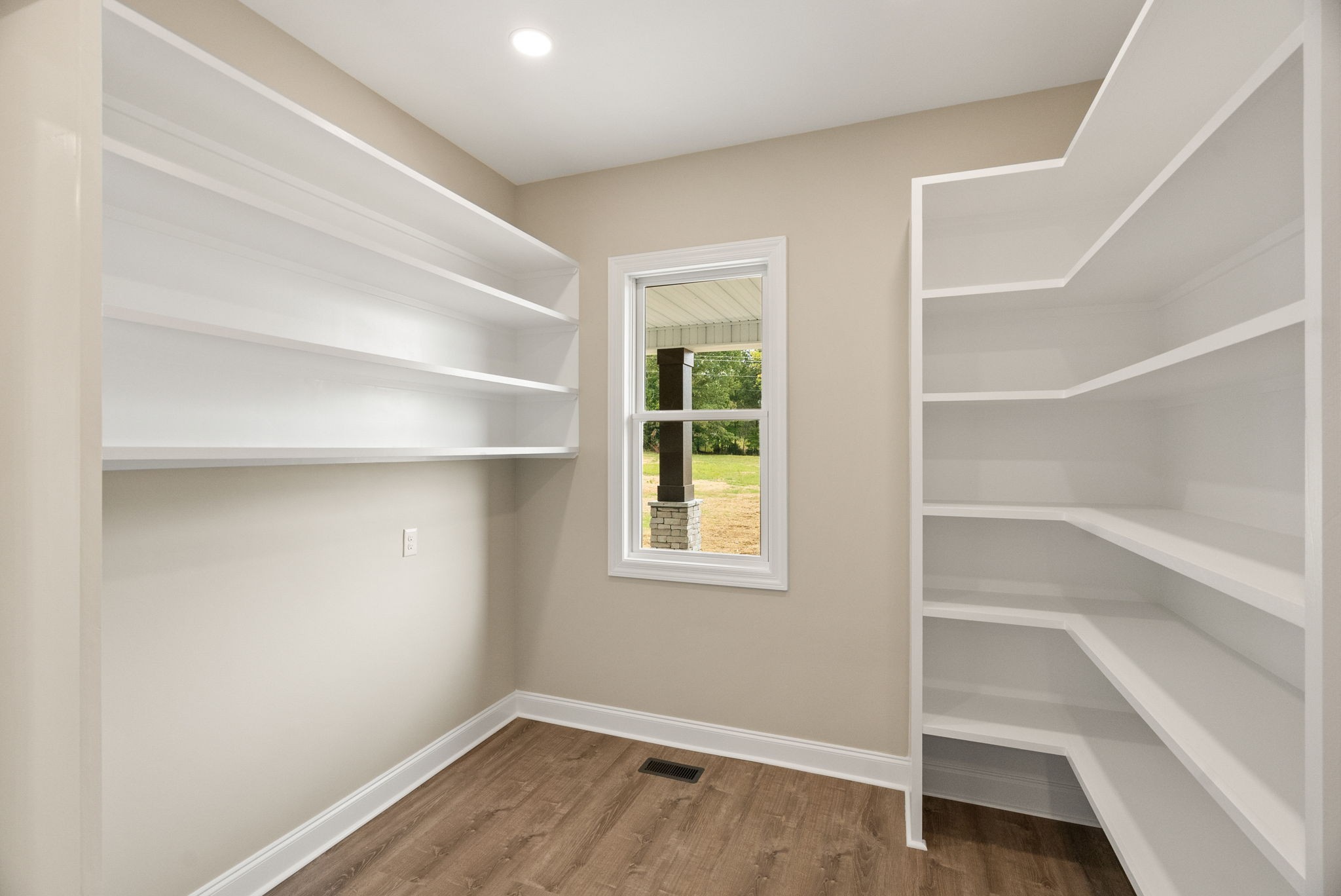 4108 Old Coopertown Road Springfield, TN 37172 - Photo 20 of 39 a view of an empty walk in closet
