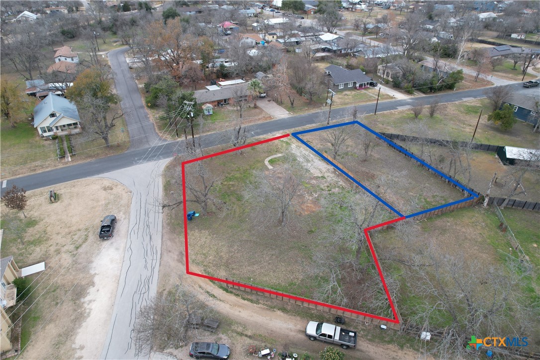 305 Lexington Road Elgin, TX 78621 - Photo 8 of 10