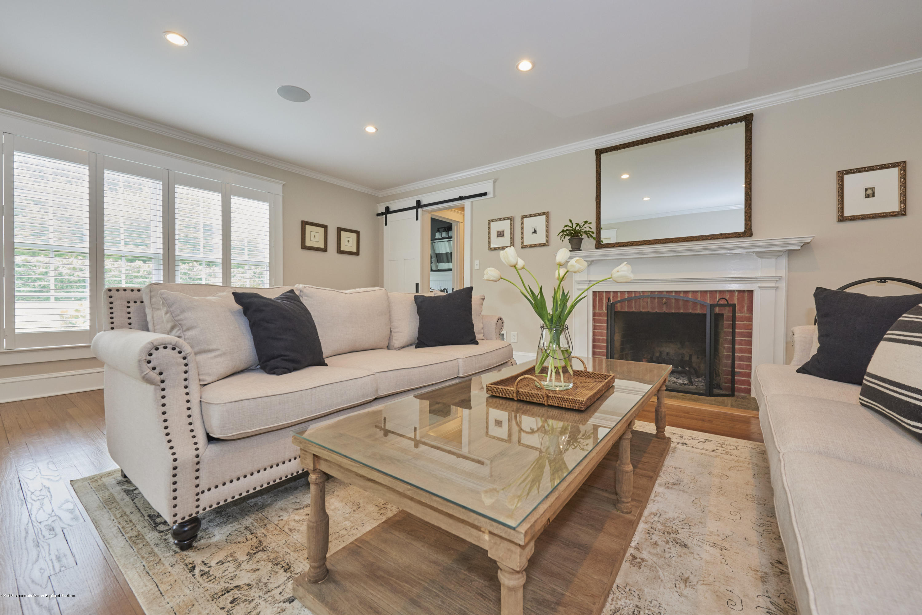 516 Ridge Road Fair Haven, NJ 07704 - Photo 15 of 35 LIVING ROOM