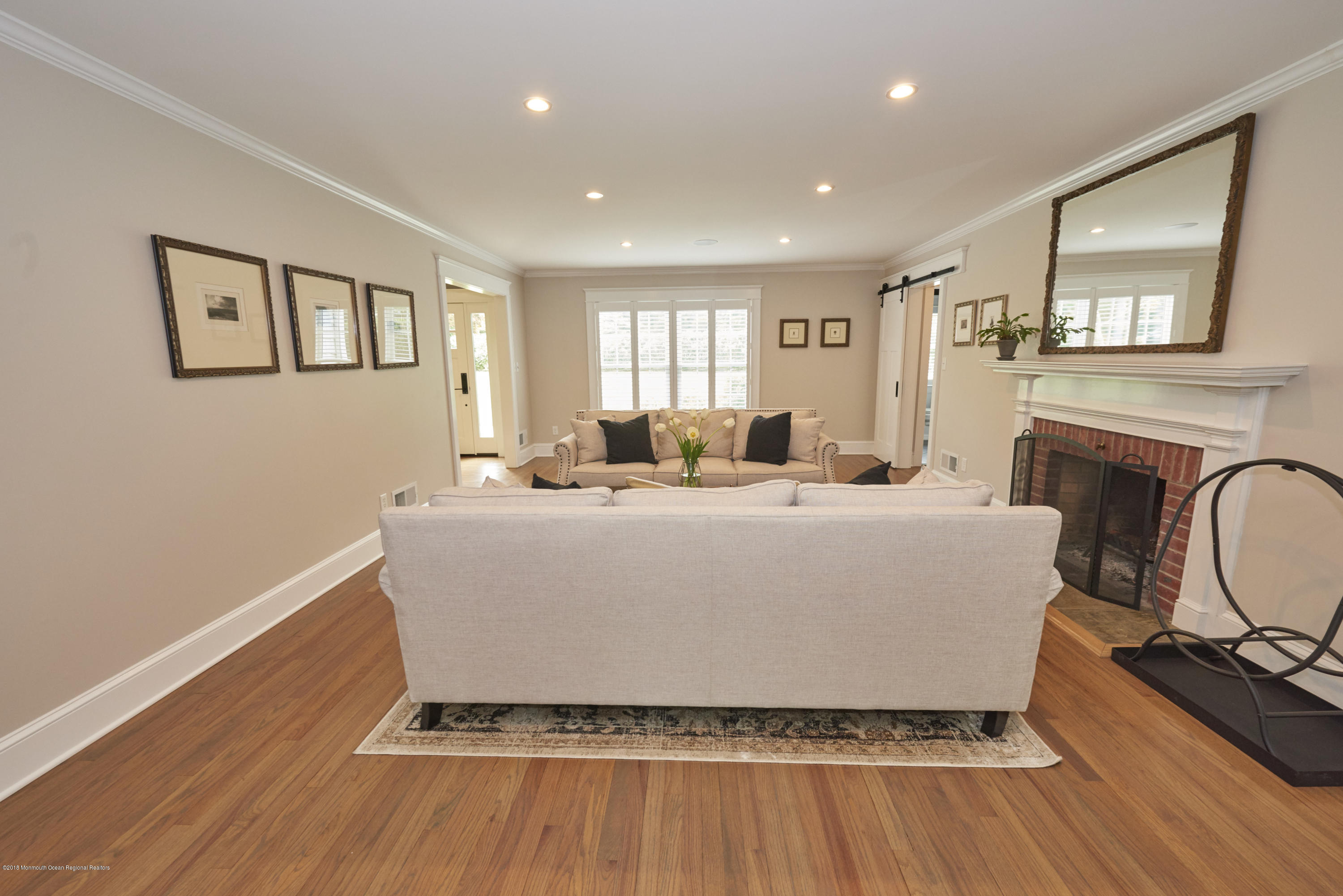 516 Ridge Road Fair Haven, NJ 07704 - Photo 18 of 35 LIVING ROOM
