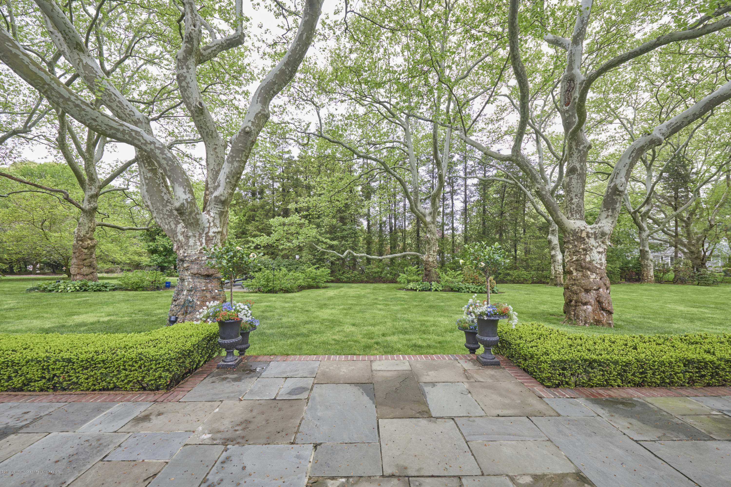 516 Ridge Road Fair Haven, NJ 07704 - Photo 32 of 35 BACK PATIO