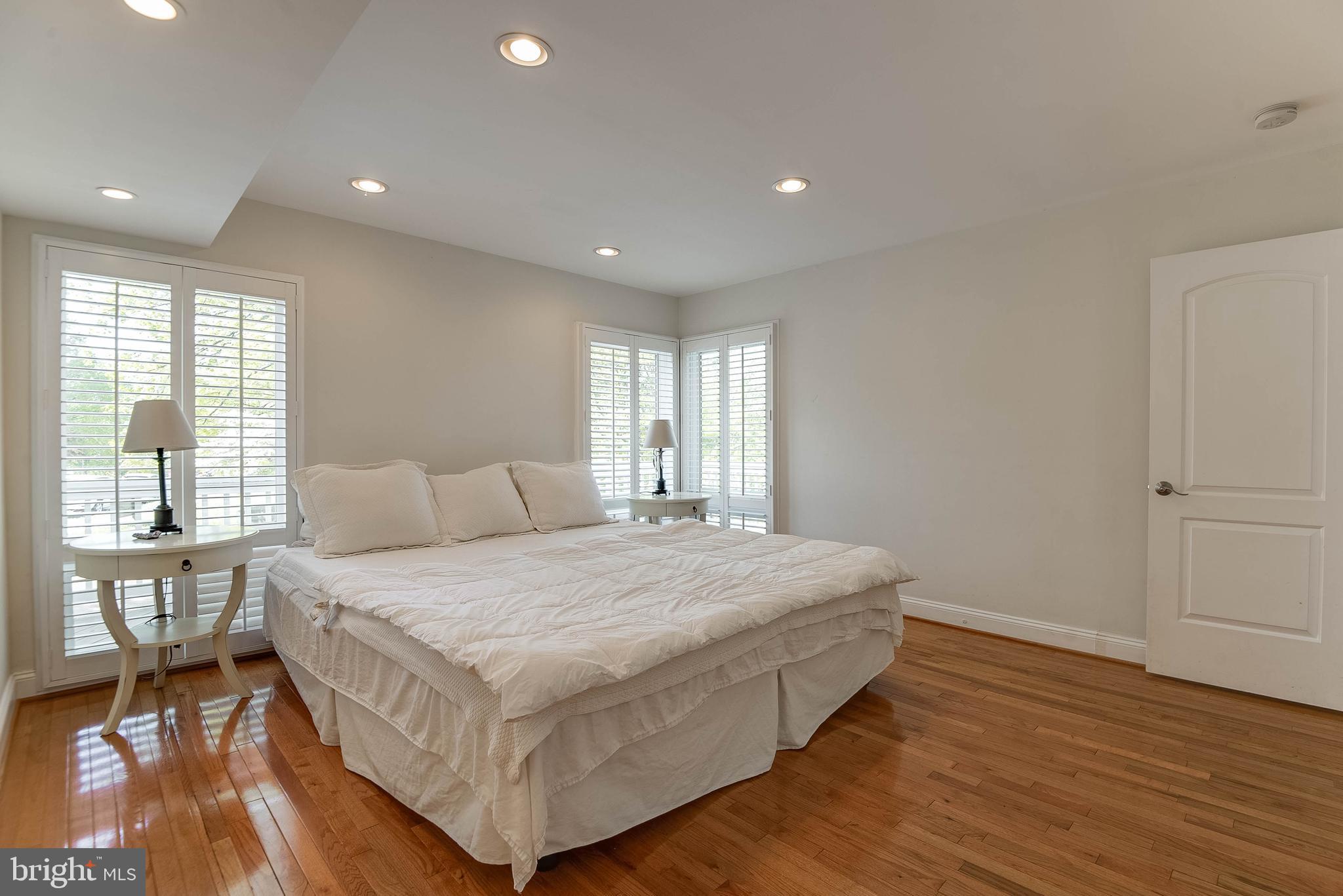 9400 Raintree Road Burke, VA 22015 - Photo 37 of 87 Gallery Image 37