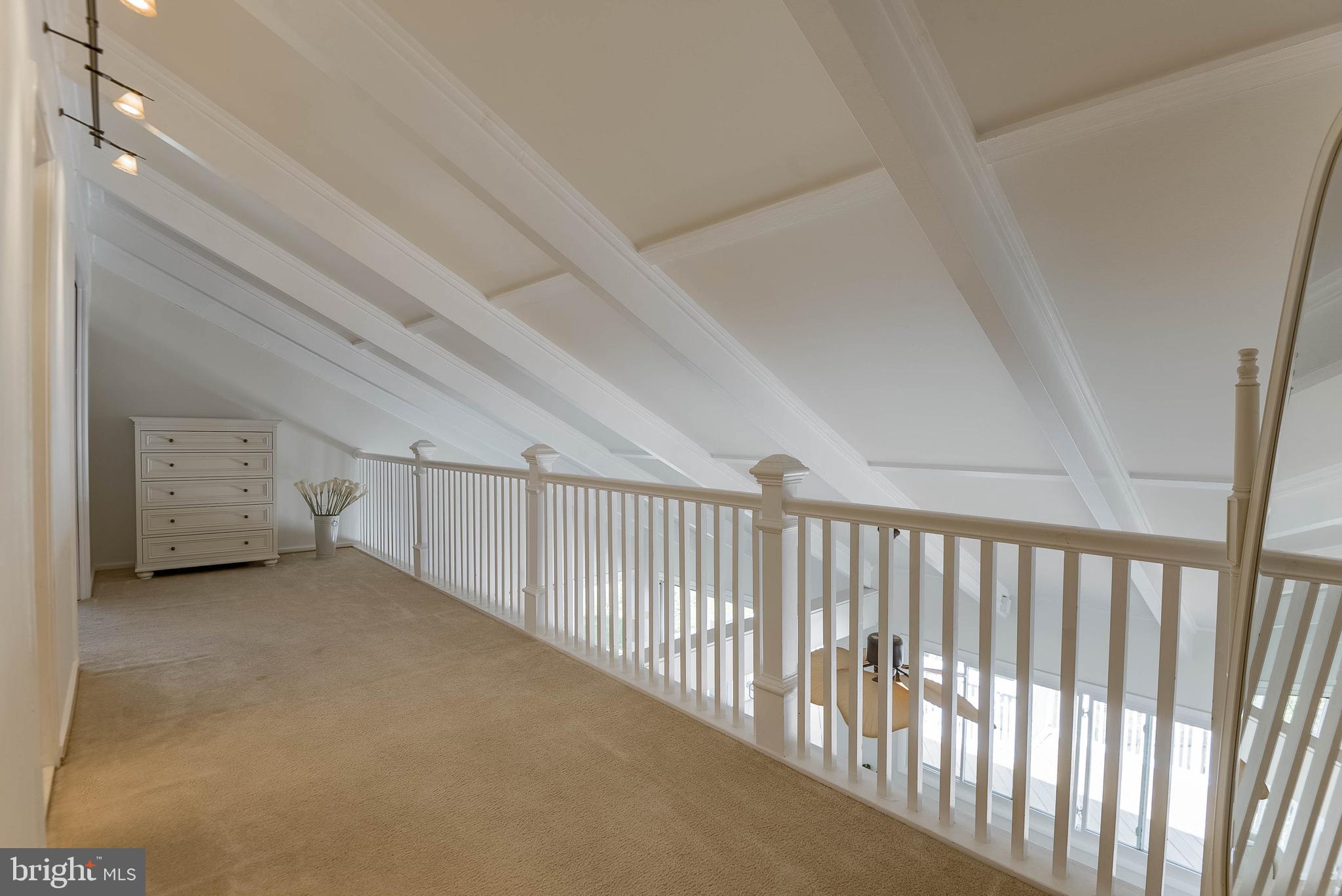 9400 Raintree Road Burke, VA 22015 - Photo 52 of 87 Gallery Image 52