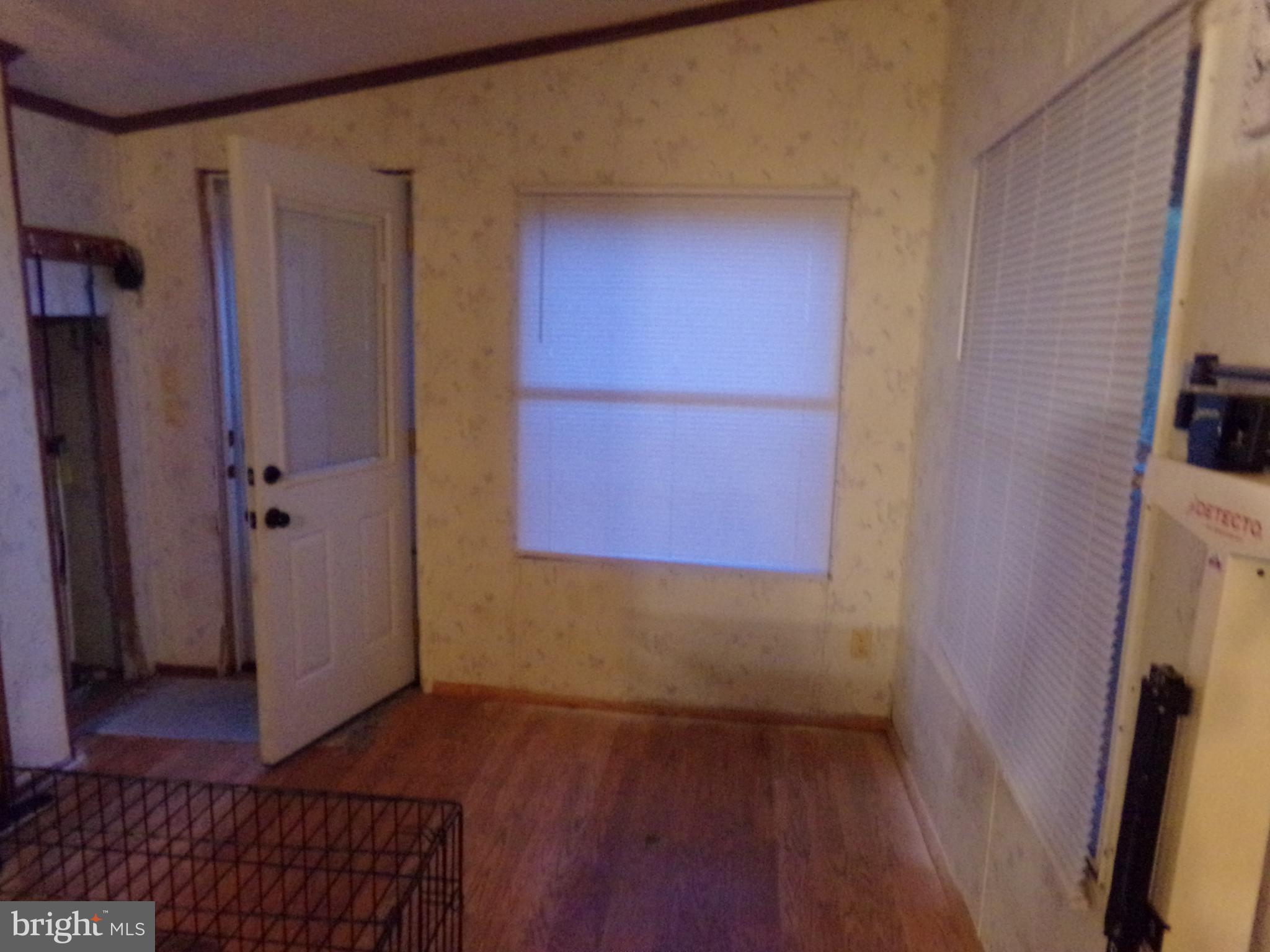 918 Gun Club Road Stephenson, VA 22656 - Photo 15 of 37 SIDE ENTRY AND KITCHEN TABLE SPACE