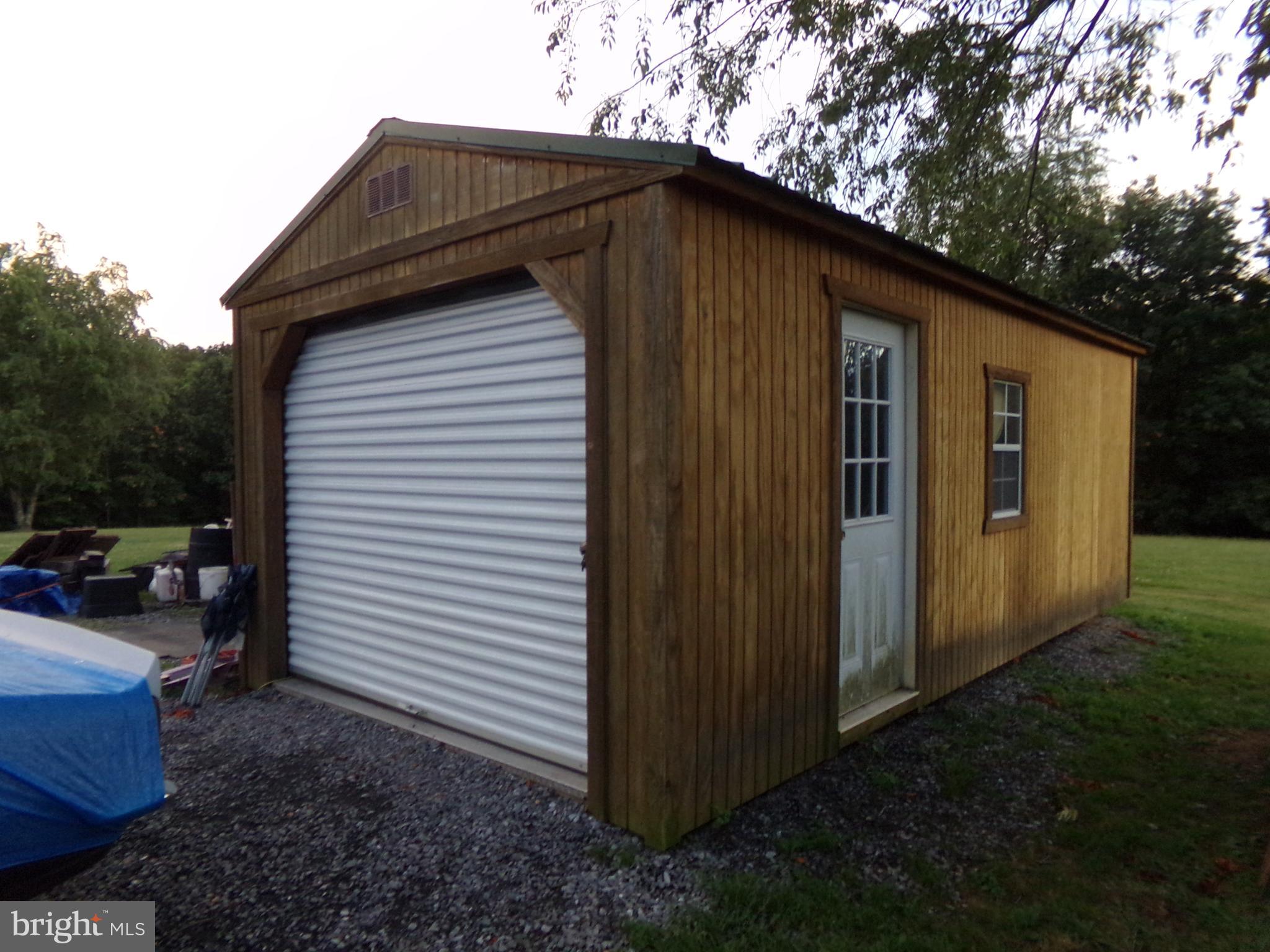 918 Gun Club Road Stephenson, VA 22656 - Photo 5 of 37 SINGLE CAR GARAGE