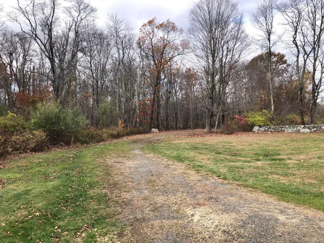 $349,000 | 10 Gate Post Lane, Bantam, CT 06750