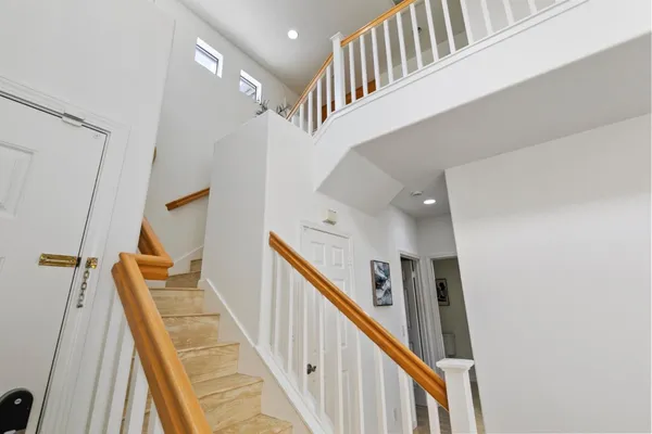 $1,658,000 | 1986 Wayne Circle, San Jose, CA 95131
