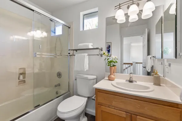 $1,658,000 | 1986 Wayne Circle, San Jose, CA 95131