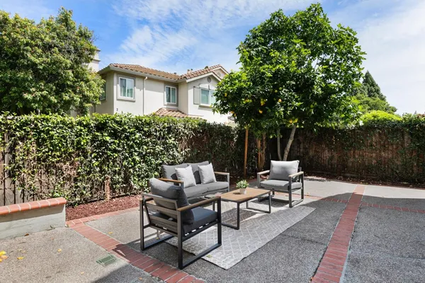 $1,658,000 | 1986 Wayne Circle, San Jose, CA 95131
