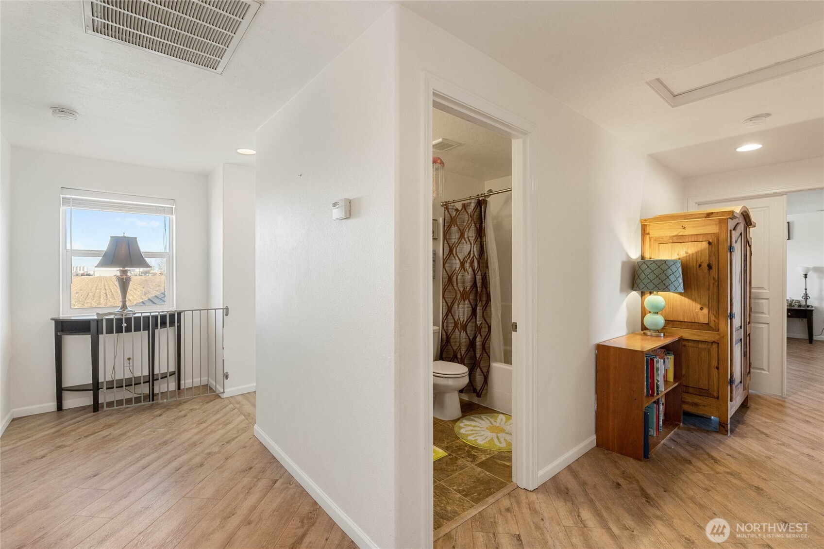 800 South Hamilton Road Moses Lake, WA 98837 - Photo 14 of 30