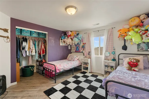 $395,000 | 800 South Hamilton Road, Moses Lake, WA 98837