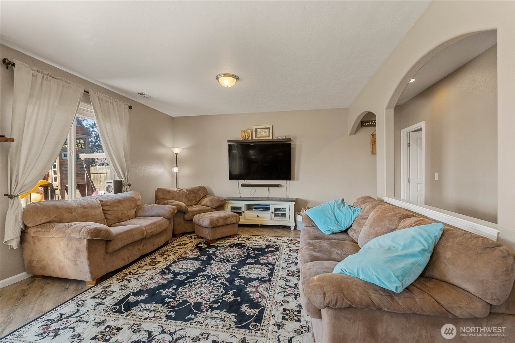 800 South Hamilton Road Moses Lake, WA 98837 - Photo 4 of 30