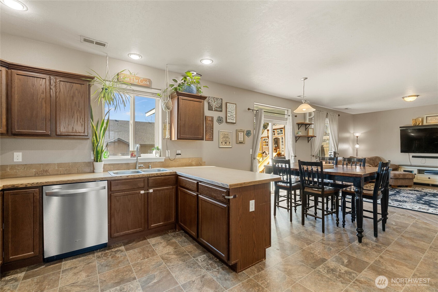 800 South Hamilton Road Moses Lake, WA 98837 - Photo 7 of 30