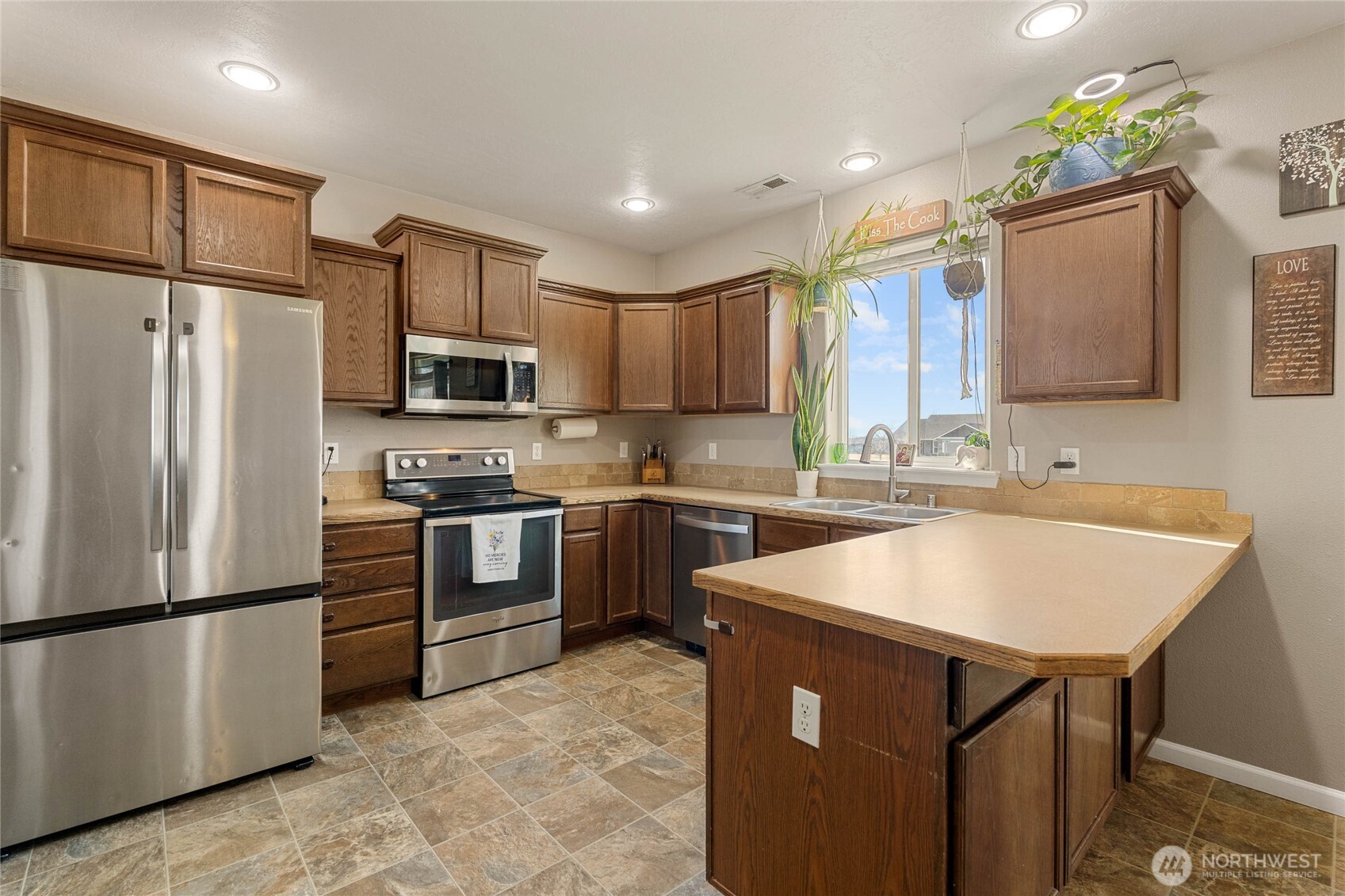 800 South Hamilton Road Moses Lake, WA 98837 - Photo 9 of 30