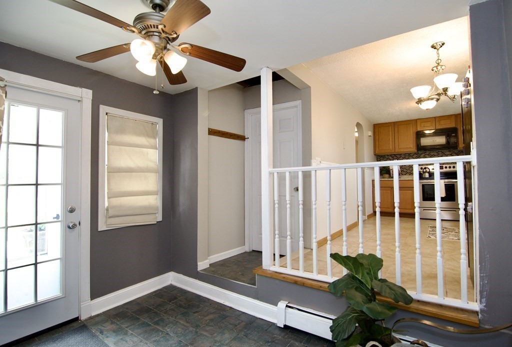 212 West Allen Ridge Road Springfield, MA 01118 - Photo 16 of 42