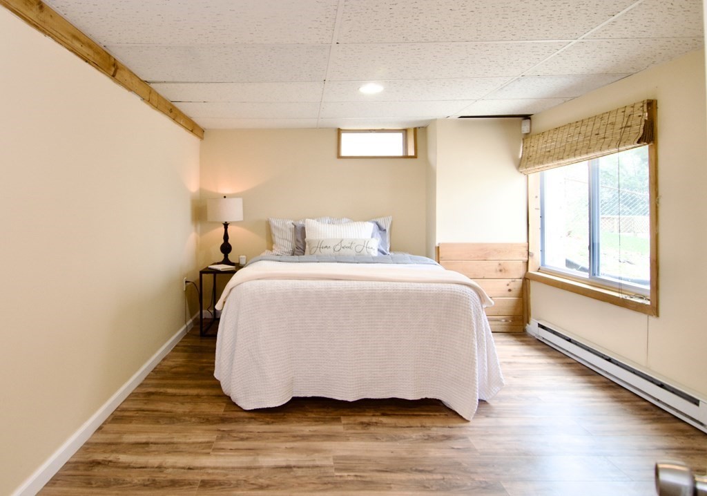 212 West Allen Ridge Road Springfield, MA 01118 - Photo 33 of 42