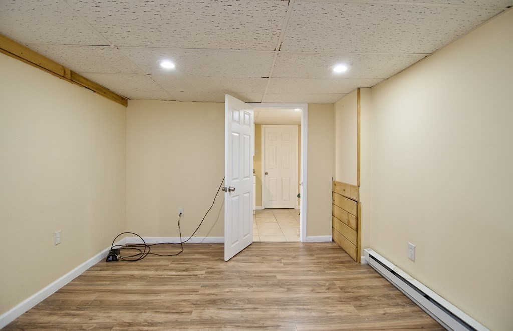 212 West Allen Ridge Road Springfield, MA 01118 - Photo 38 of 42