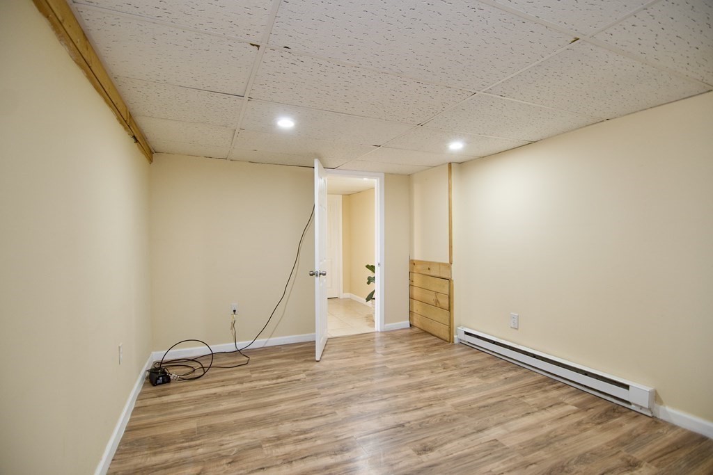 212 West Allen Ridge Road Springfield, MA 01118 - Photo 39 of 42