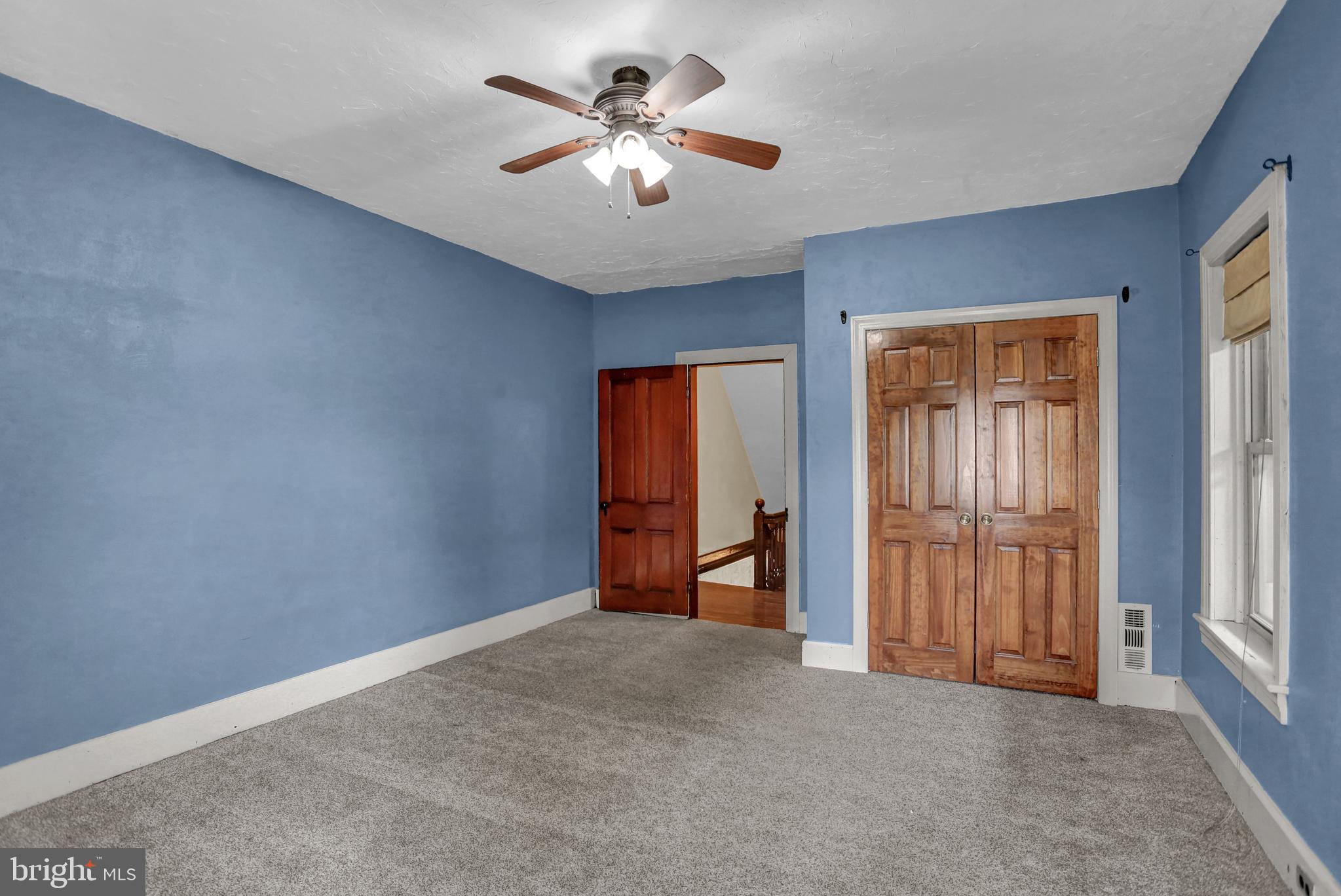 183 South East Street Spring Grove, PA 17362 - Photo 16 of 37