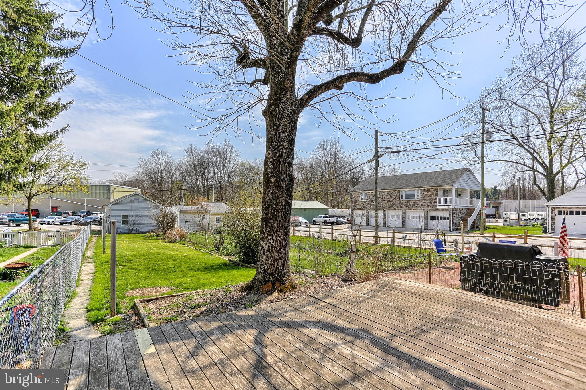 183 South East Street Spring Grove, PA 17362 - Photo 31 of 37