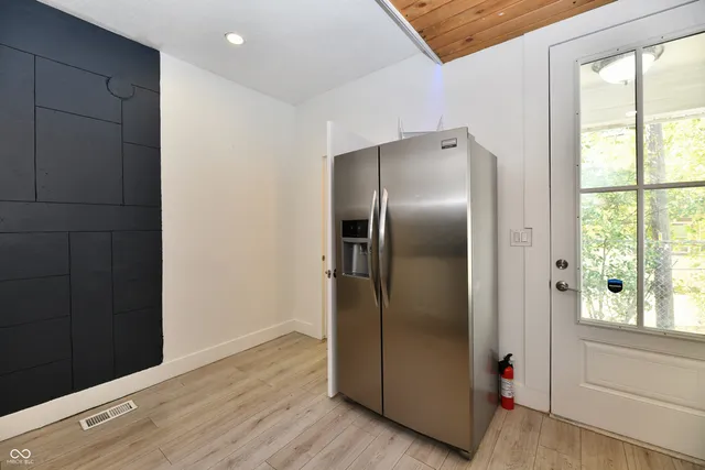 $245,000 | 1210 South Senate Avenue, Indianapolis, IN 46225