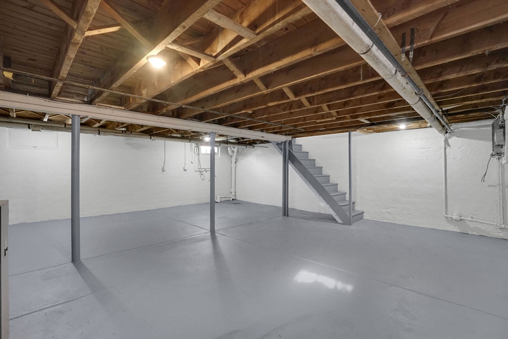 100 Abbott Street Springfield, MA 01118 - Photo 29 of 31 a view of an empty room