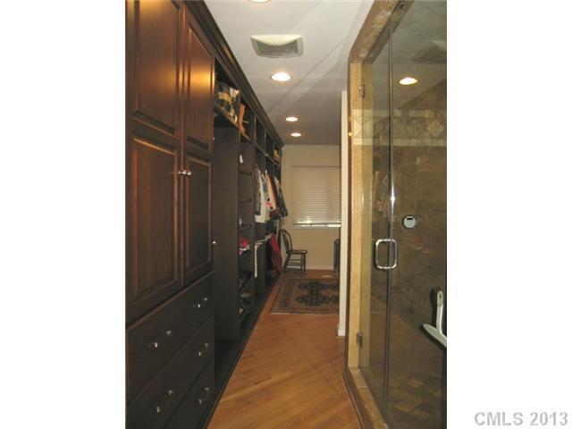 24 Sunrise Point Road Lake Wylie, SC 29710 - Photo 11 of 16 Gallery Image 11
