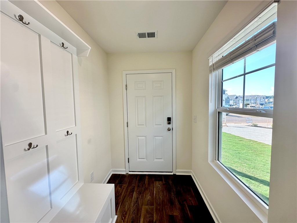 522 Seaborn Circle Pendleton, SC 29670 - Photo 3 of 34 Gallery Image 3