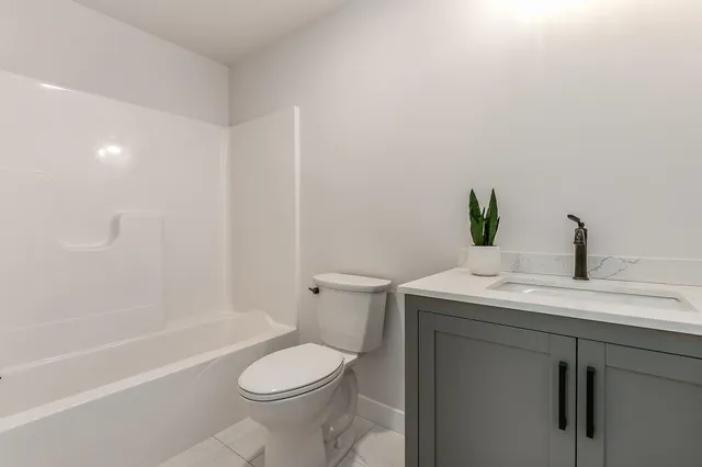 $525,000 | 27 B Birch Hill Lane, Unit 27B, Somersworth, NH 03878