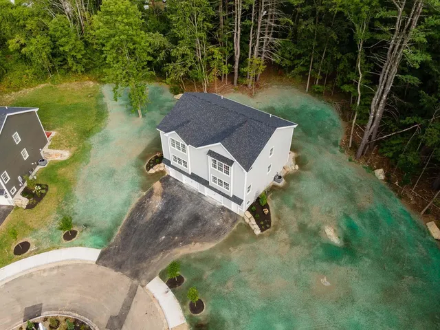 $525,000 | 27 B Birch Hill Lane, Unit 27B, Somersworth, NH 03878