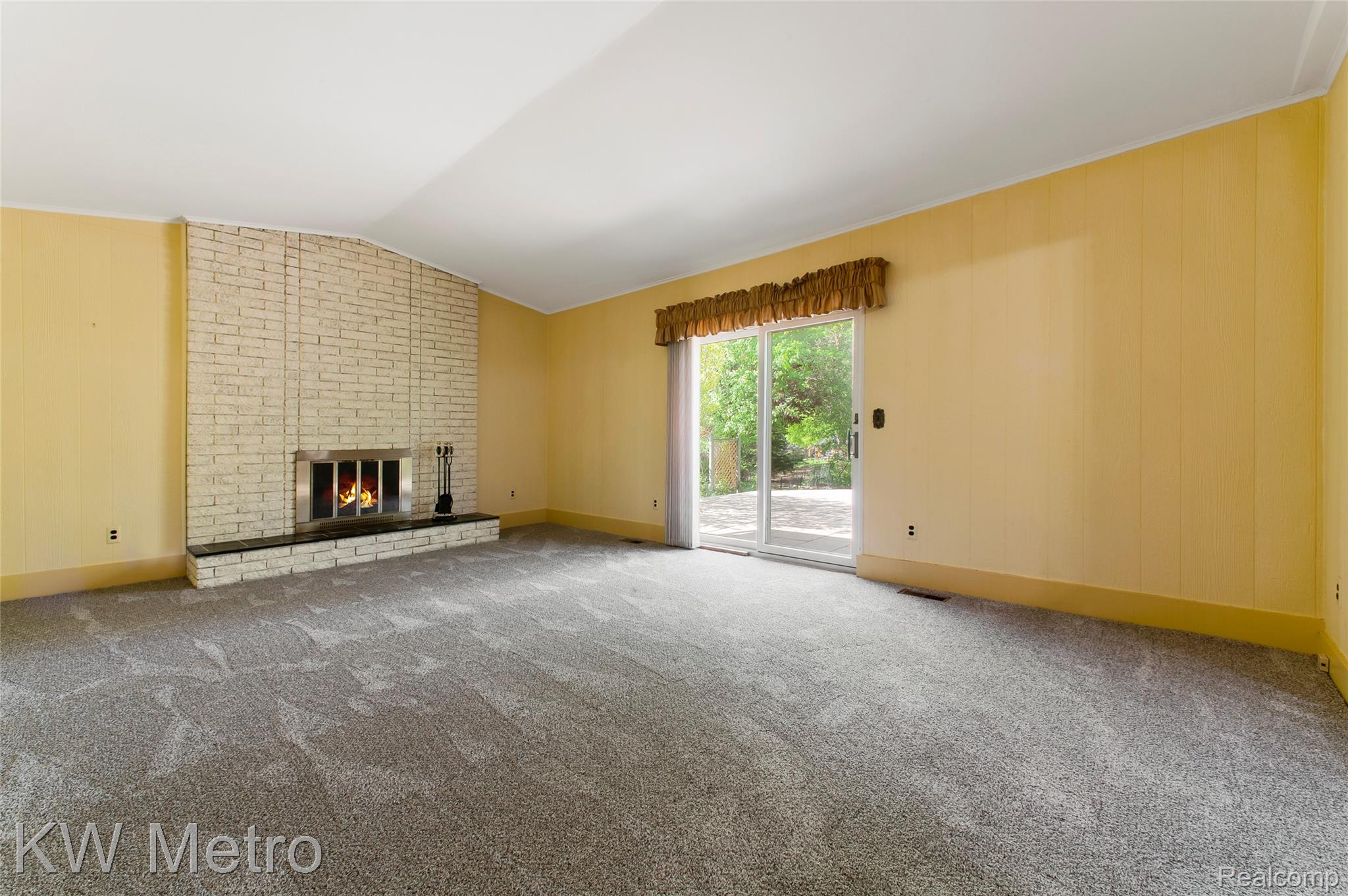 477 Coldiron Drive Rochester, MI 48307 - Photo 18 of 52 ROC_1899.jpg