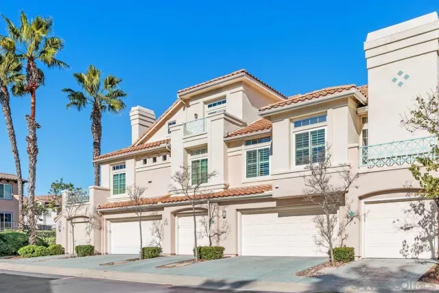 $724,900 | 12642 Springbrook Drive, Unit C, San Diego, CA 92128