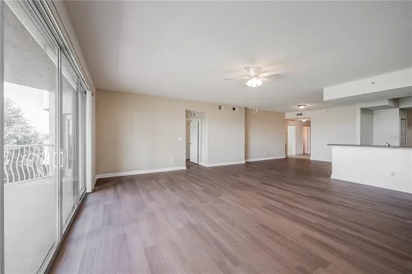 $2,400 | 6336 Buford Street, Unit 203, Orlando, FL 32835