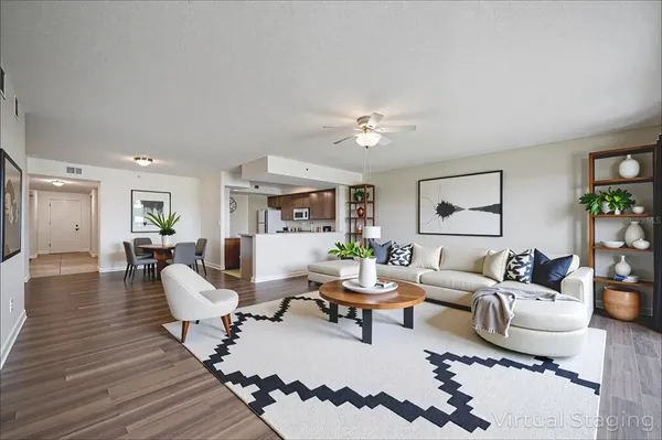 $2,400 | 6336 Buford Street, Unit 203, Orlando, FL 32835